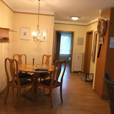 Ferienresidenz Am Weissen Regen Apartment *